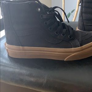 Kids Vans, black only used two times.